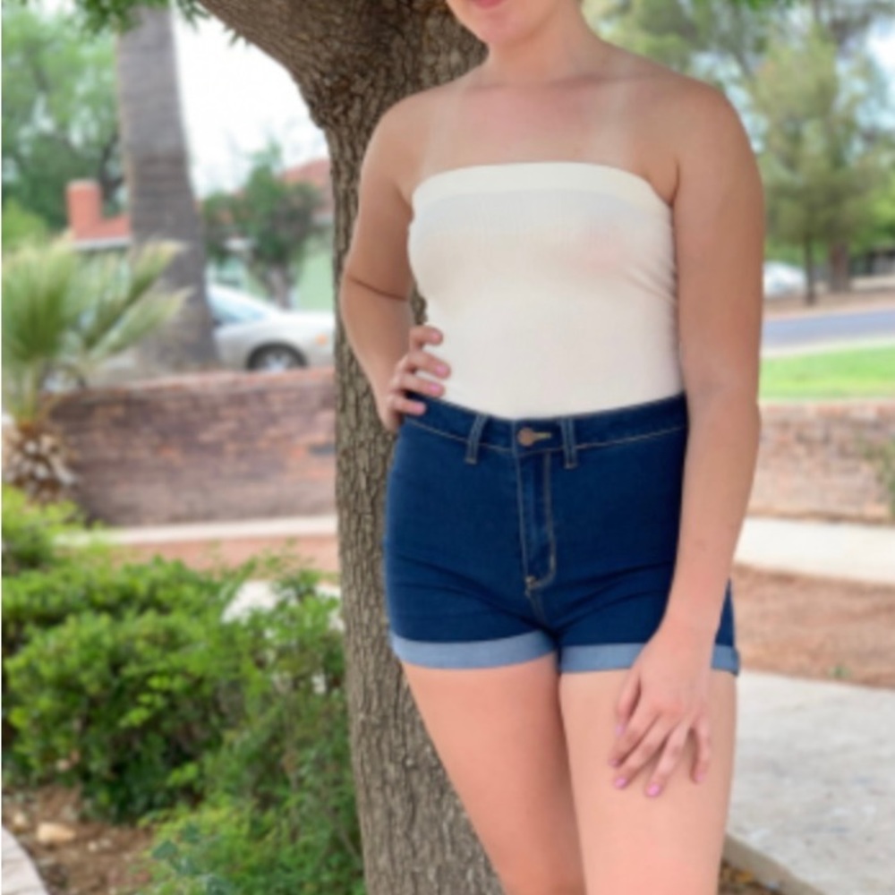 Denim Blue Stretch Cuff Jean Shorts NWT - Picture 5 of 7